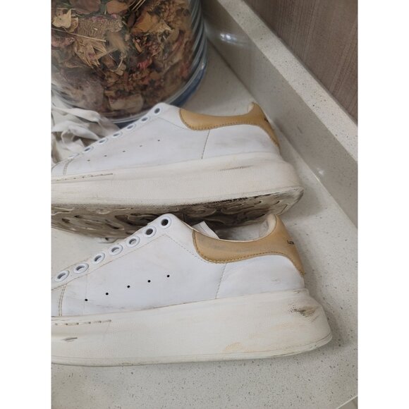 Alexander McQueen Oversized Sneaker Sz 37 EU 7 US Women's - Picture 9 of 12